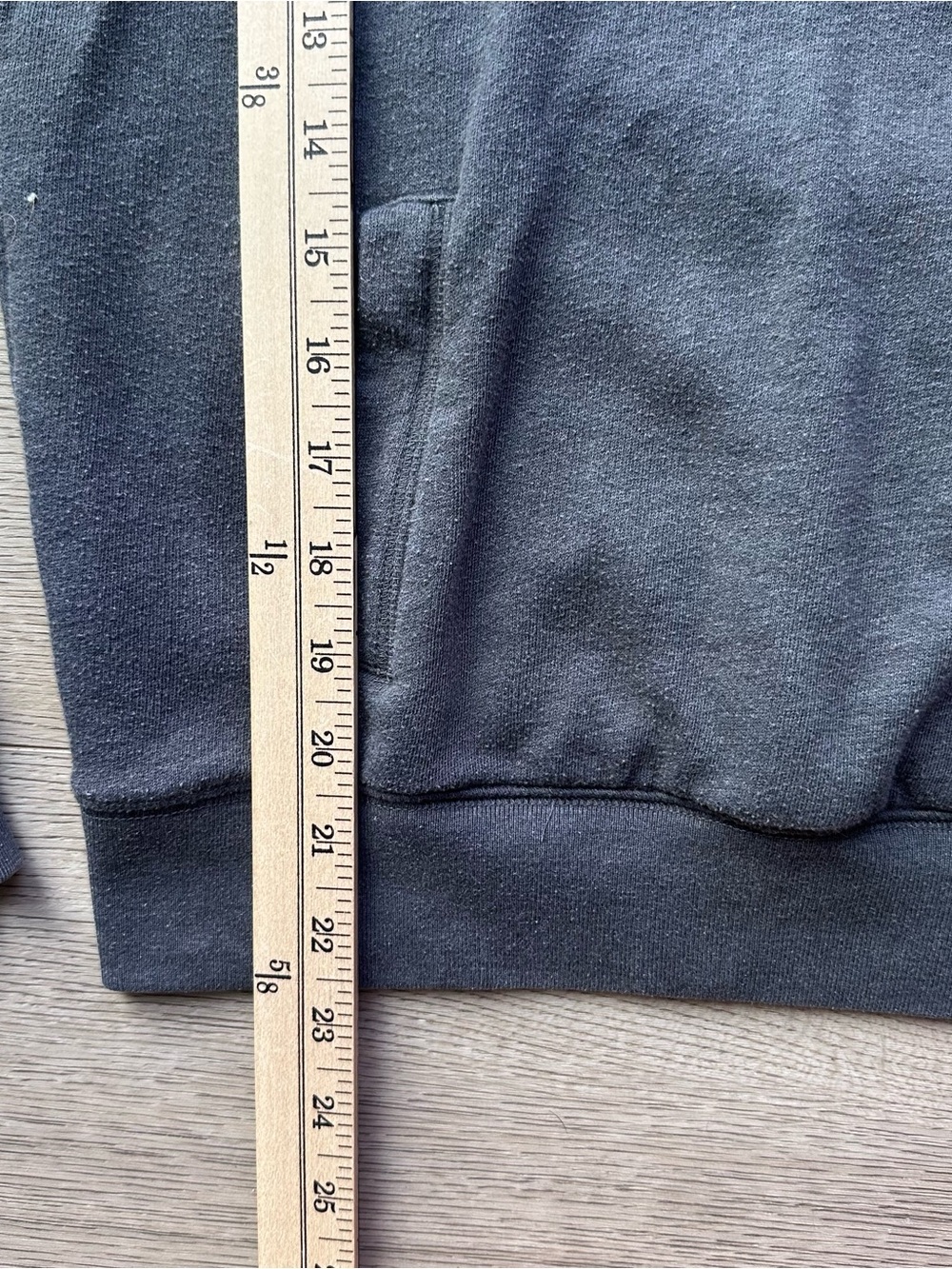 PINK Victoria’s Secret Gray Quarter Zip Pullover XS Graphic Sweatshirt - Picture 2 of 6
